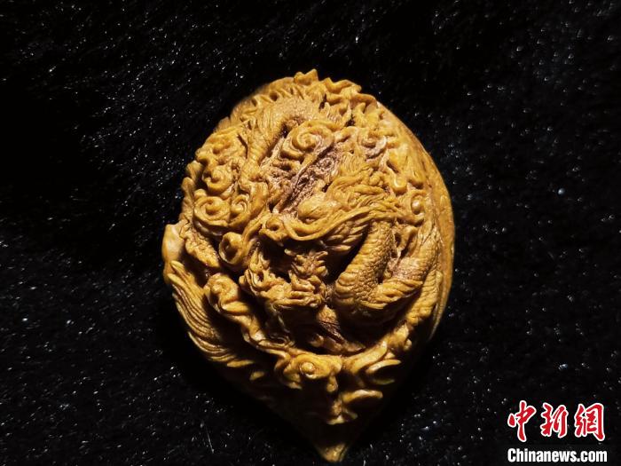 伝統(tǒng)工蕓職人が作る干支の「竜」　陝西省西安